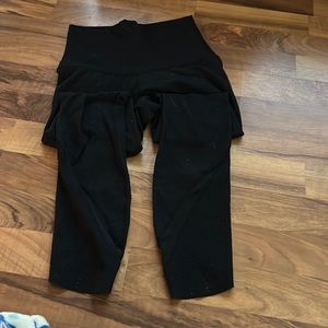Lululemon black leggings